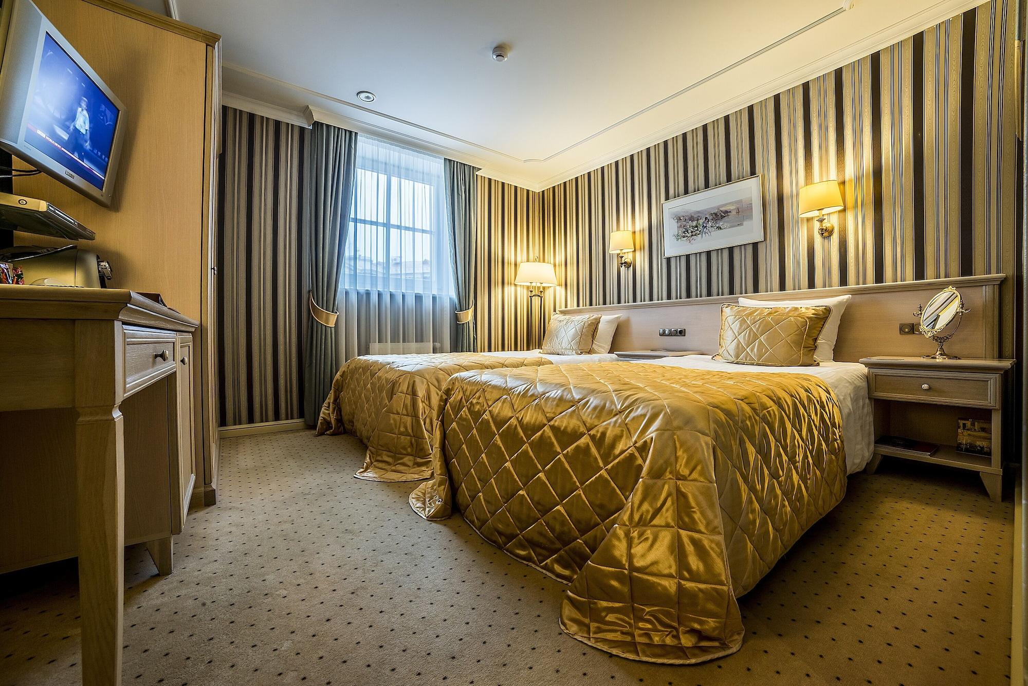 Imperial Hotel & Restaurant Вильнюс Экстерьер фото
