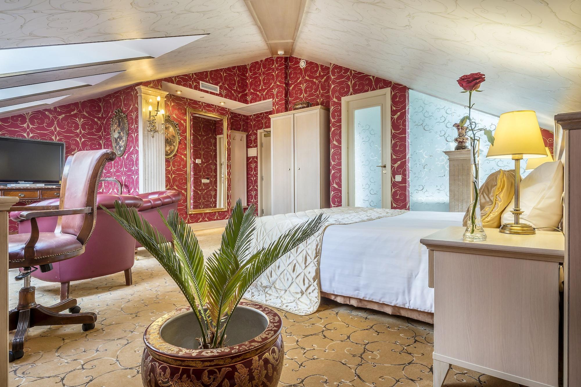 Imperial Hotel & Restaurant Вильнюс Экстерьер фото