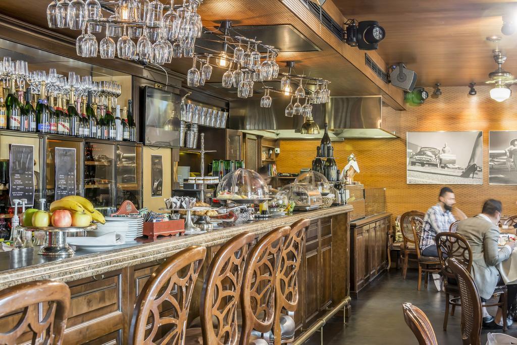 Imperial Hotel & Restaurant Вильнюс Экстерьер фото