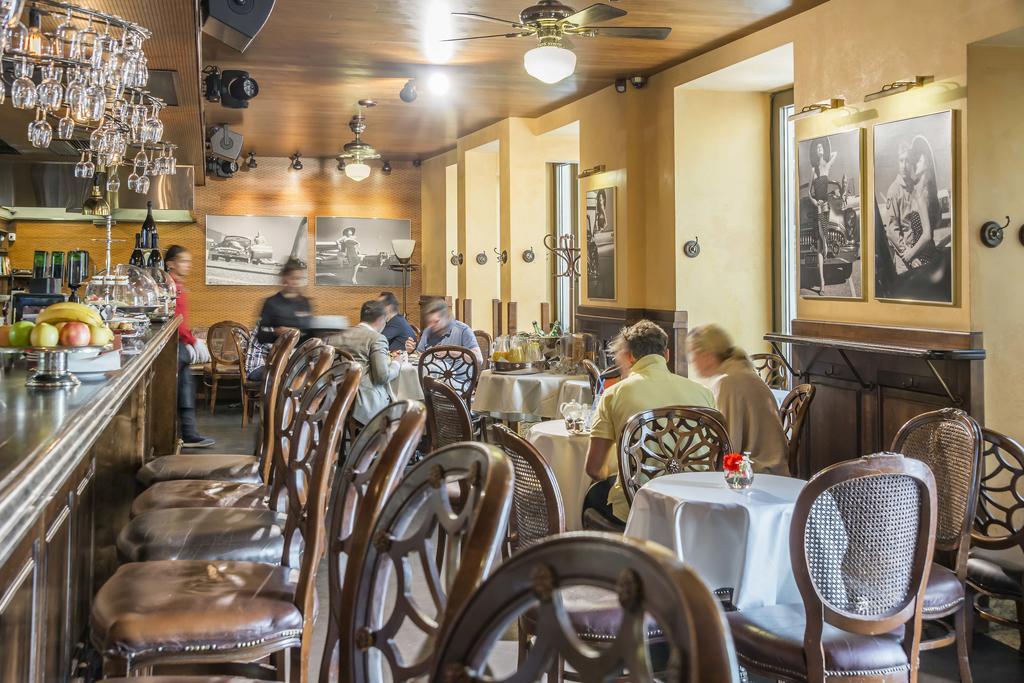 Imperial Hotel & Restaurant Вильнюс Экстерьер фото
